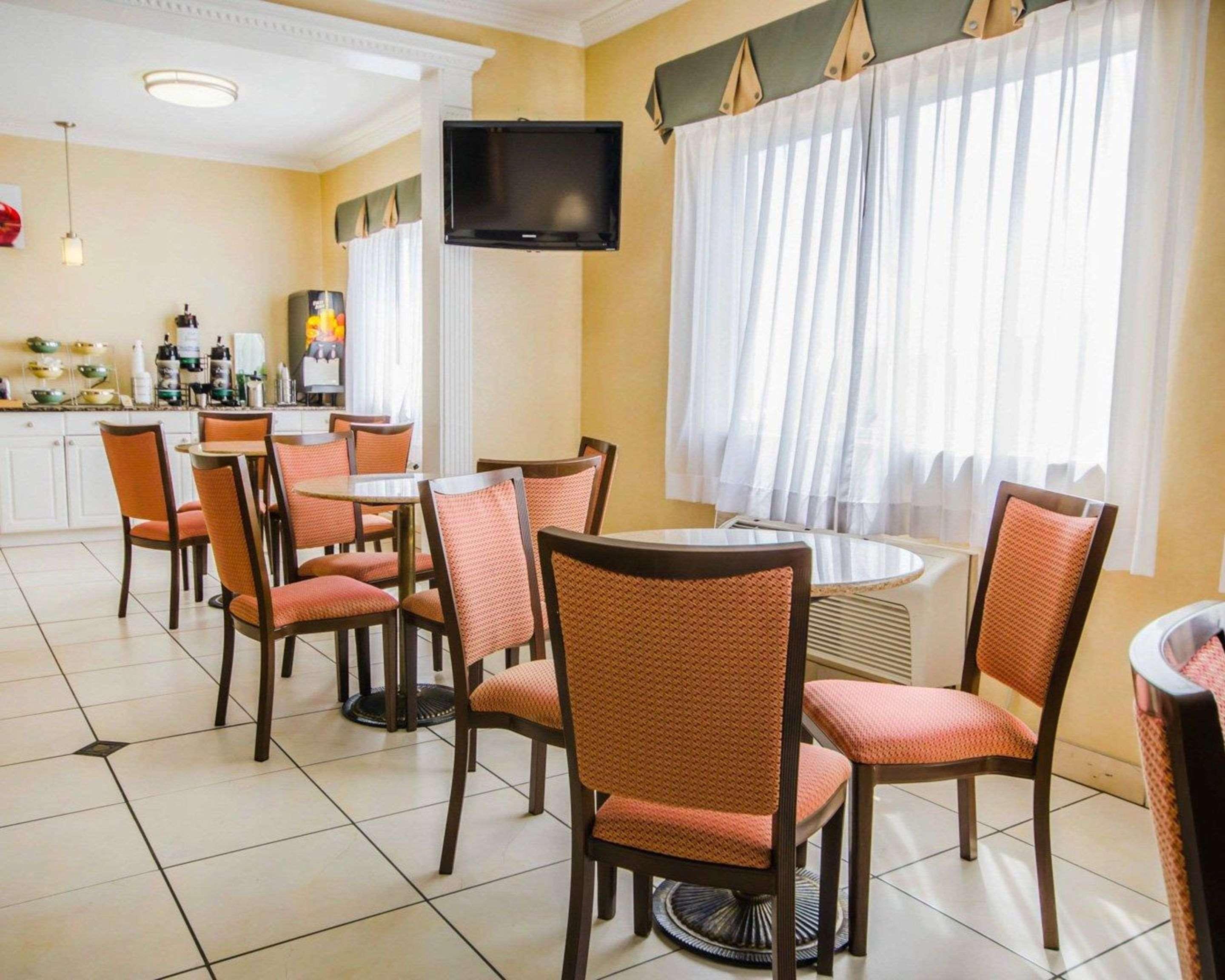 Quality Inn East Evansville Zewnętrze zdjęcie