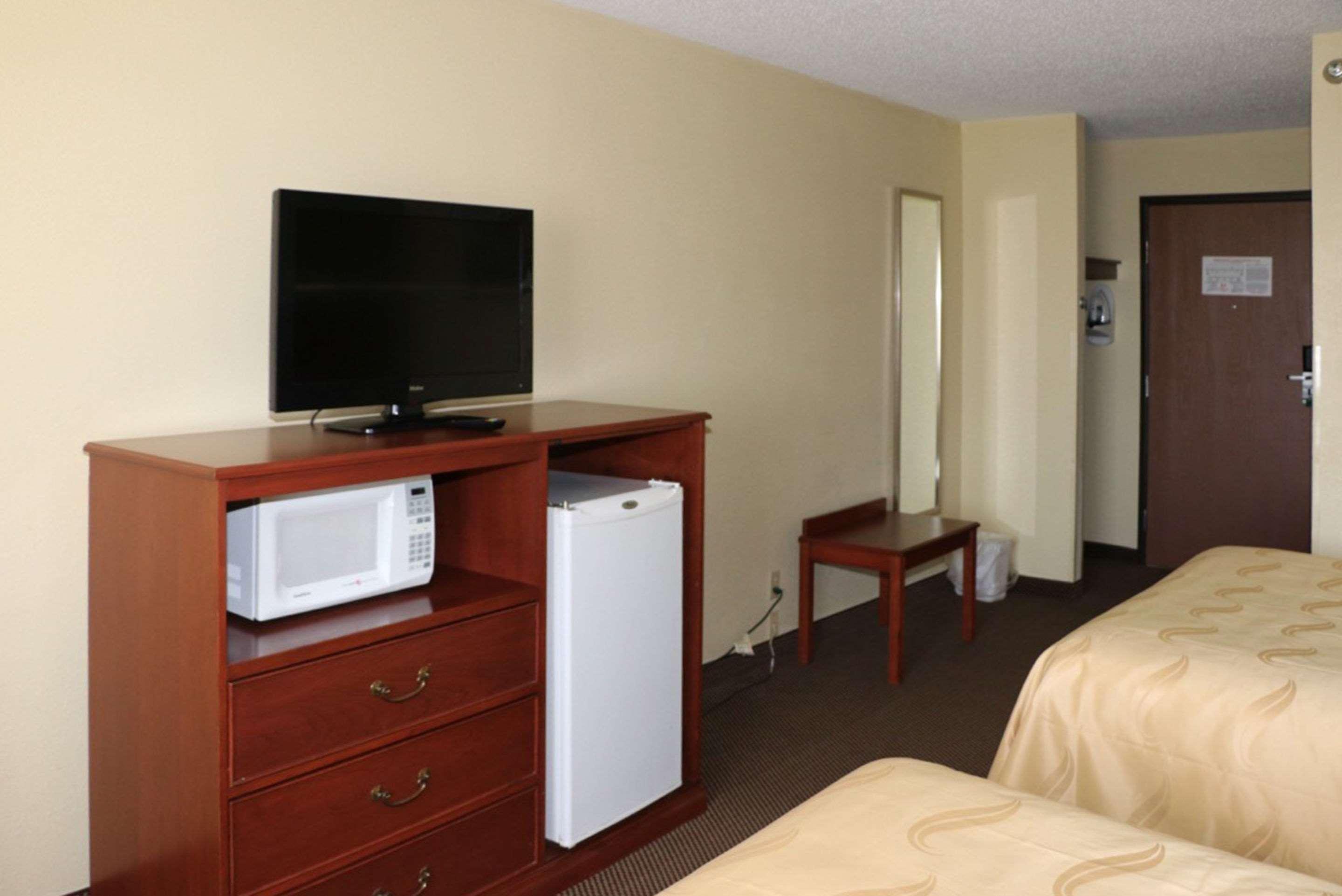 Quality Inn East Evansville Zewnętrze zdjęcie