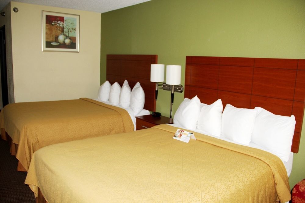 Quality Inn East Evansville Zewnętrze zdjęcie