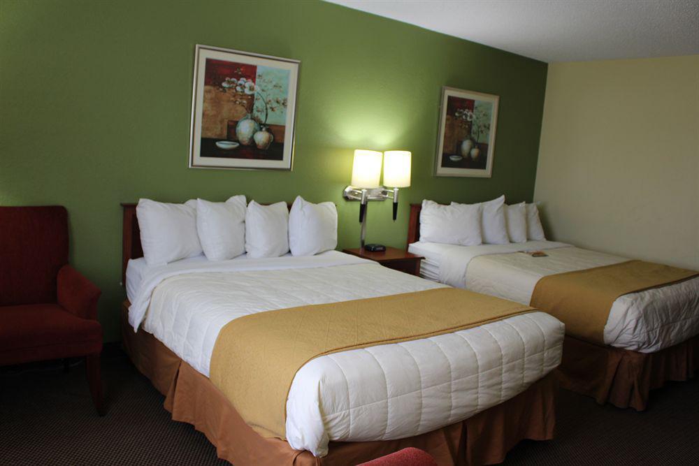 Quality Inn East Evansville Zewnętrze zdjęcie